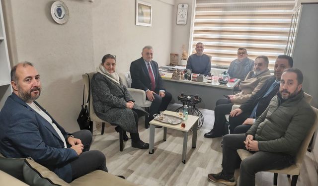 DEVA Partisi Heyeti YGC’yi Ziyaret Etti