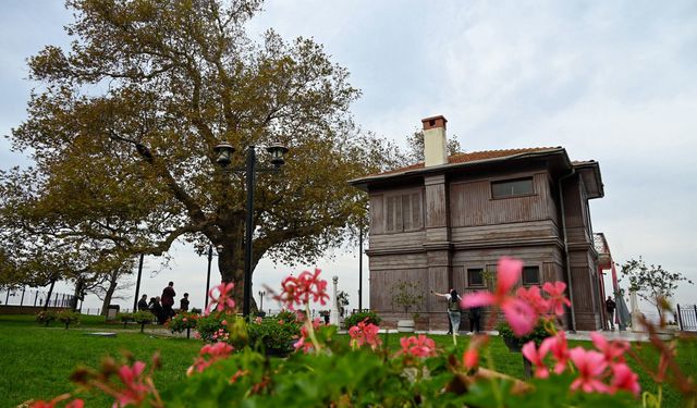 Yürüyen Köşk 2025’te Rekor İlgi Gördü: 44 Bini Aşkın Ziyaretçi