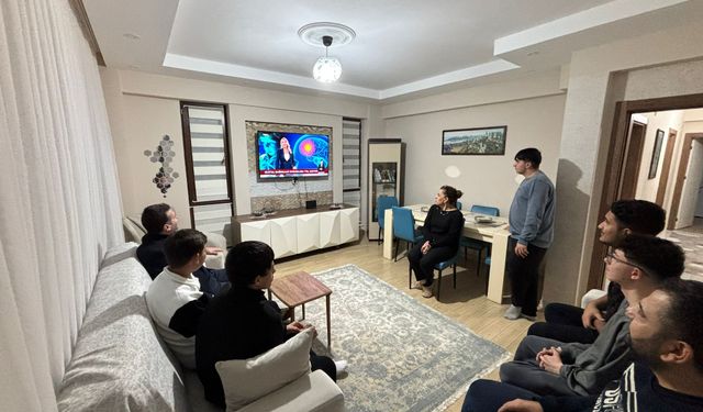 Bursa’da İYİ Parti Teşkilatından Geniş Katılımlı İftar Programı