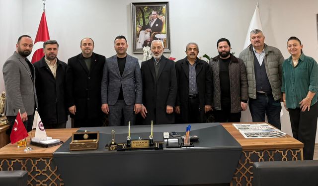 Saadet Partisi Yalova Teşkilatı’ndan Esnaf Odasına Ziyaret