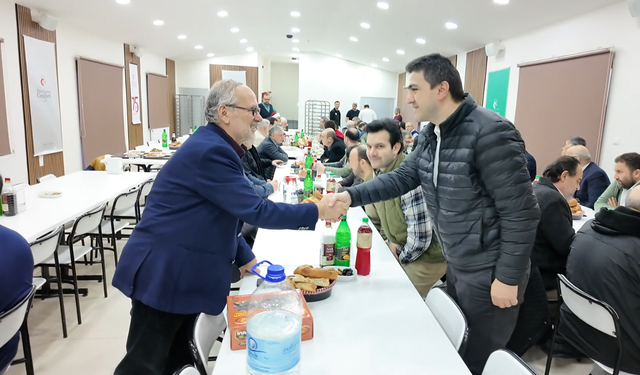İlim Yayma Cemiyeti Yalova’da iftar sofrasında buluştu