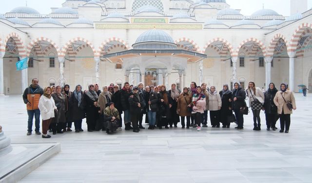 Çiftlikköylü Kadınlar İstanbul’un Manevi Mirasını Ziyaret Etti