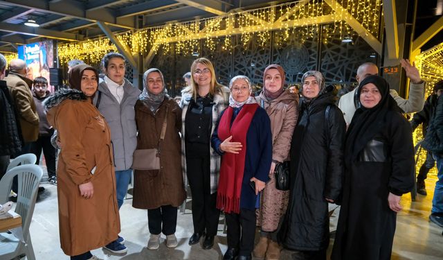 Altınova’da Gönül Sofrası Kuruldu: 3 Bin Kişi Aynı İftarda Buluştu