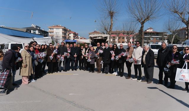 CHP Çiftlikköy’den Kadınlar Günü’nde Anlamlı Program