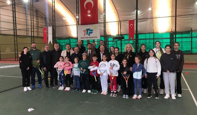 İYİ Parti’den Yalova Tenis Kulübü sahası için plan değişikliği açıklaması