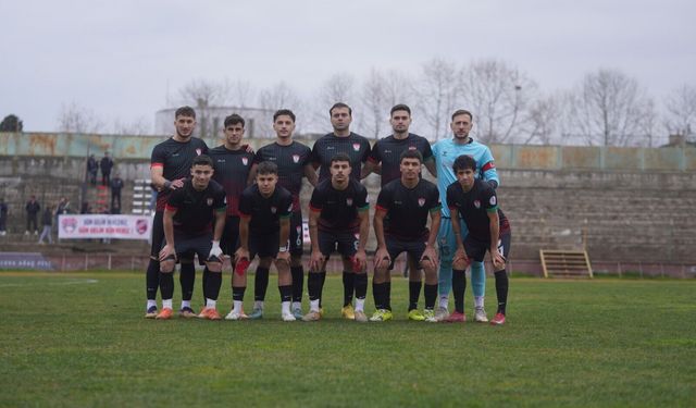 Yalova FK – Silivrispor Maçı 0-0 Bitti | Arda Yılmaz’dan Maç Sonu Açıklaması