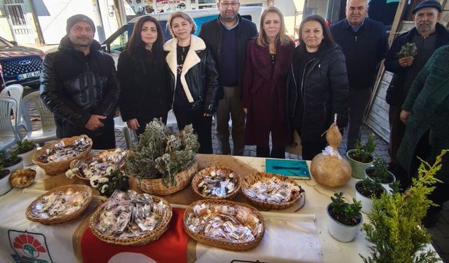 Yalova Belediyesi’nden Atalık Tohum Hamlesi: Salihli’deki Tohum Takas Şenliği’ne Damga Vurdu