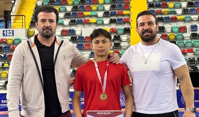 Altınova’nın Gururu Siyel Kadiri Türkiye İkincisi Oldu