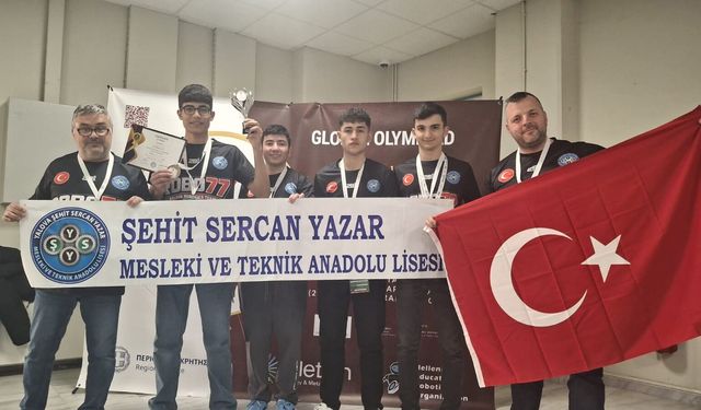 Yalovalı Öğrencilerden Uluslararası Robotik Yarışmasında Büyük Başarı