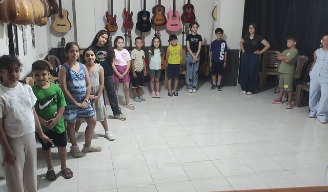 Hatay'da Sanat Umut Oluyor: Epik Sanat Tiyatrosu'nun Yaratıcı Drama Atölyeleri Yeni Döneme Başladı