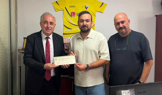 Spor Politikaları Derneği Başkanı Hakan Nergis Ödüle Layık Görüldü