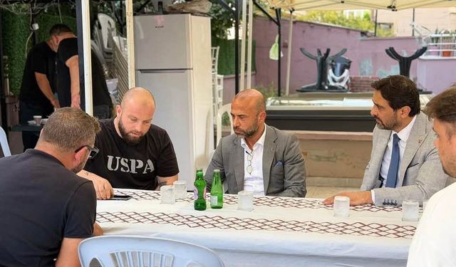 AK Parti Yalova Teşkilatı'ndan Vefat Eden Sarper Yılmaz’ın Ailesine Taziye Ziyareti