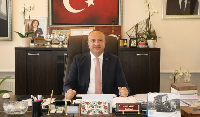 Çınarcık Belediye Başkanı Avni Kurt’tan 30 Ağustos Zafer Bayramı Mesajı
