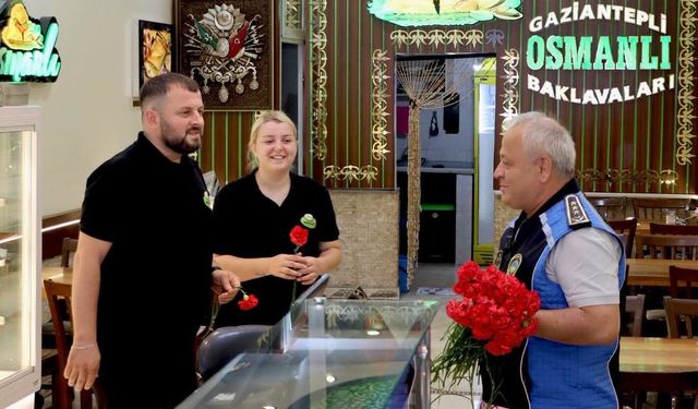 Başkan Mehmet Gürel ve Zabıta Ekiplerinden Esnaf ve Vatandaş Ziyareti
