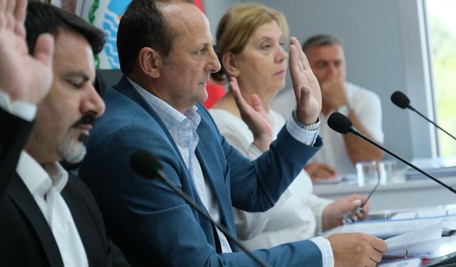 Çiftlikköy Belediye Meclisi Eylül Ayı Toplantısı’nda Komisyon Seçimleri Yenilendi ve Önemli Kararlar Alındı