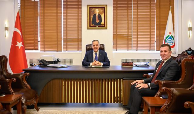 Vali Ahmet Hamdi Usta’dan Arif Laçin’e Teşekkür