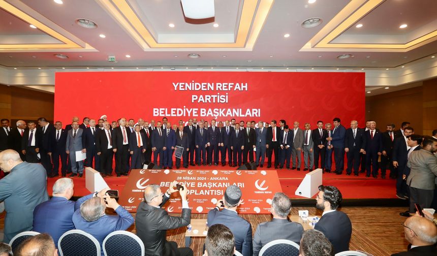 Fatih Erbakan: Belediye ticaret değil ibadet makamıdır