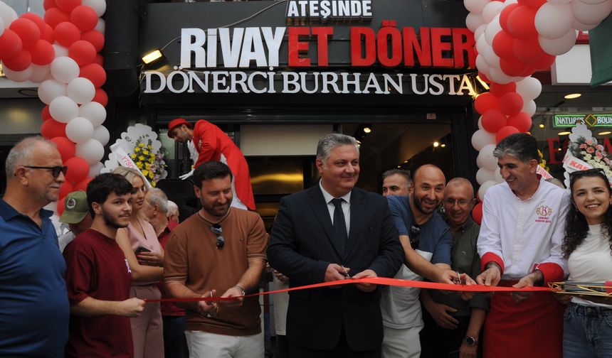 Odun Ateşinde eşsiz lezzet: Rivayet Döner Yalova’da açıldı