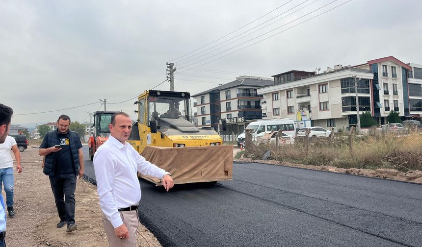 Çiftlikköy’de 11 Bin 500 ton asfaltlama başladı