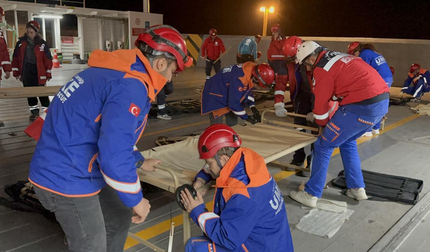 Yalova UMKE'den gerçeğini aratmayan tatbikat