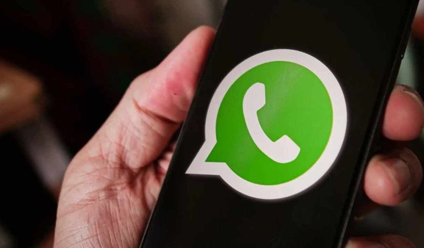 WhatsApp Durumlarına Kolaj Özelliği Geliyor