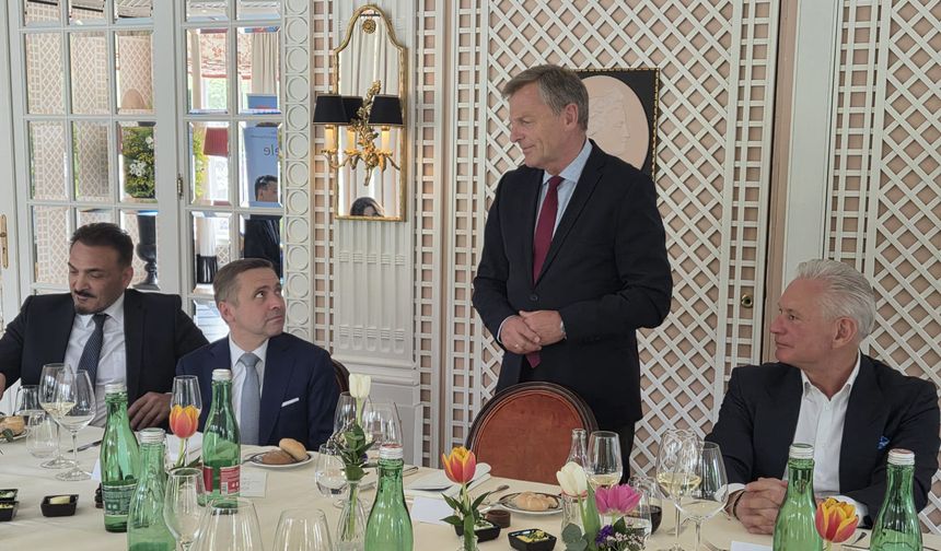 Türkiye Sevdalısı Alman’a Onur Ödülü