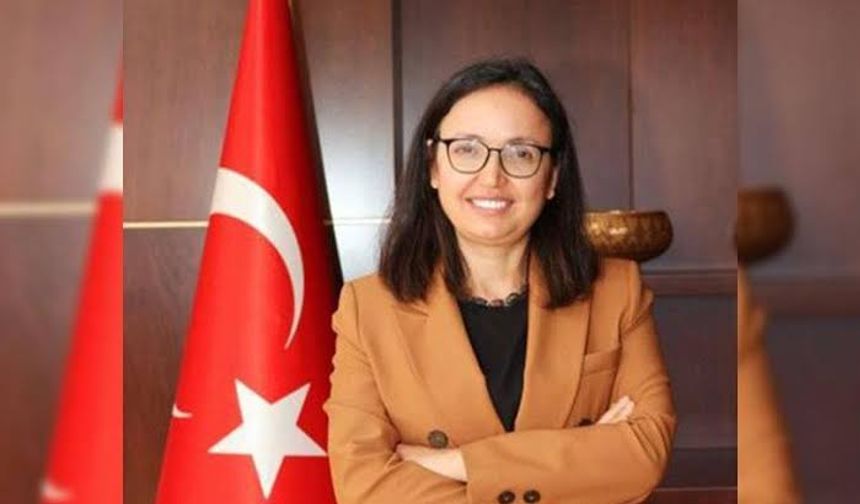 Yalova Valisi Dr. Hülya Kaya’dan 10 Kasım Mesajı: “Atatürk Geleceğimizin Pusulasıdır”