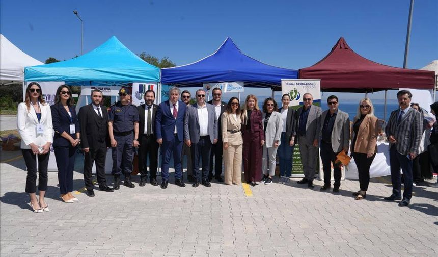 Yalova Üniversitesi’nde Kariyer Fuarı Coşkusu