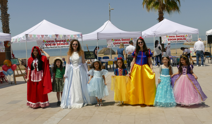 Yalova’da Miniklerden Renkli Şenlik