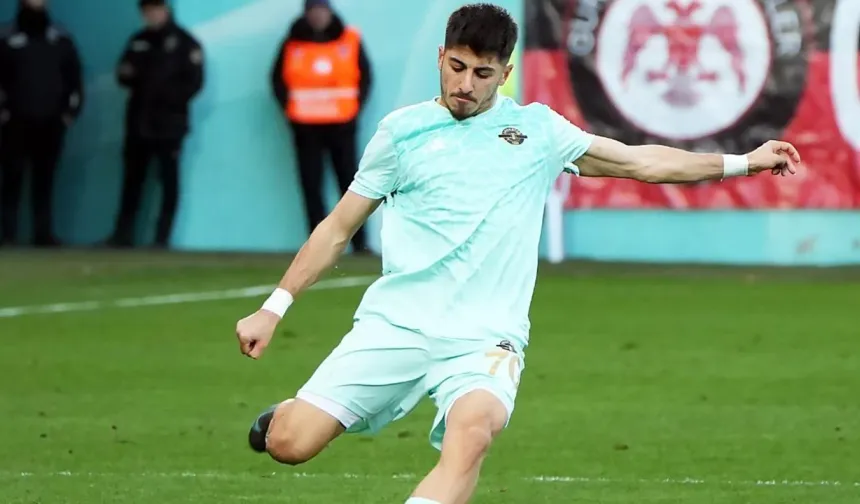 Fenerbahçe ve Trabzonspor, Furkan Orak İçin Yarışıyor
