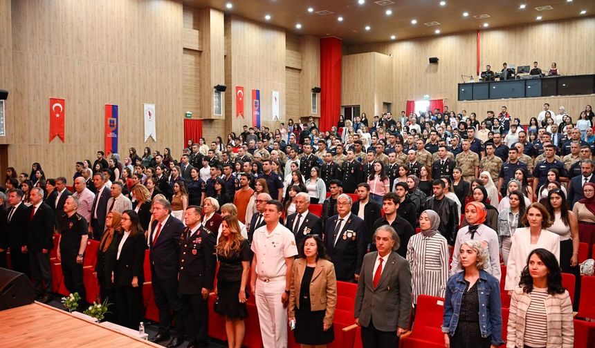 Yalova’da Tiyatro ile Aile İçi Şiddete Dikkat