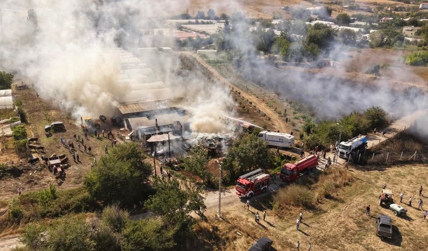 Kazımiye Köyü’nde Yangın Kısa Sürede Kontrol Altına Alındı