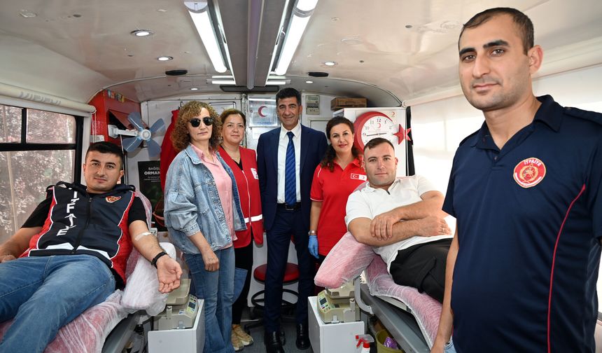 Yalova İtfaiyesi’nden Kızılay’a Kan Bağışı Desteği