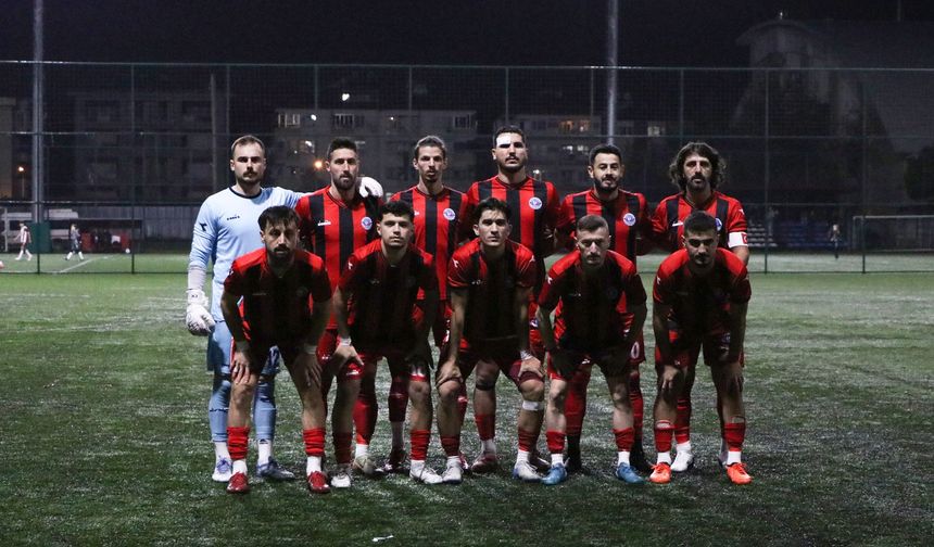 Çiftlikköy Belediyespor, Altınova Deplasmanında İlk Yenilgisini Aldı: 0-2