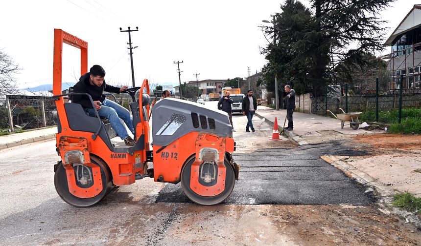 Yalova’da Yol ve Kaldırımlarda Bakım Seferberliği