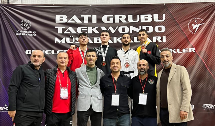 Altınova Belediyespor Taekwondo Takımı Alanya’dan Madalyalarla Döndü