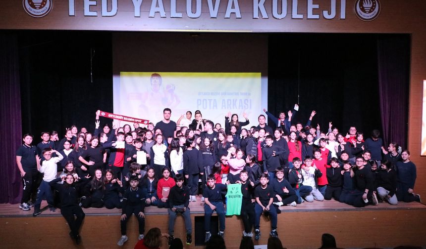 Çiftlikköy Belediyespor Basketbol Takımı Öğrencilerle Buluştu