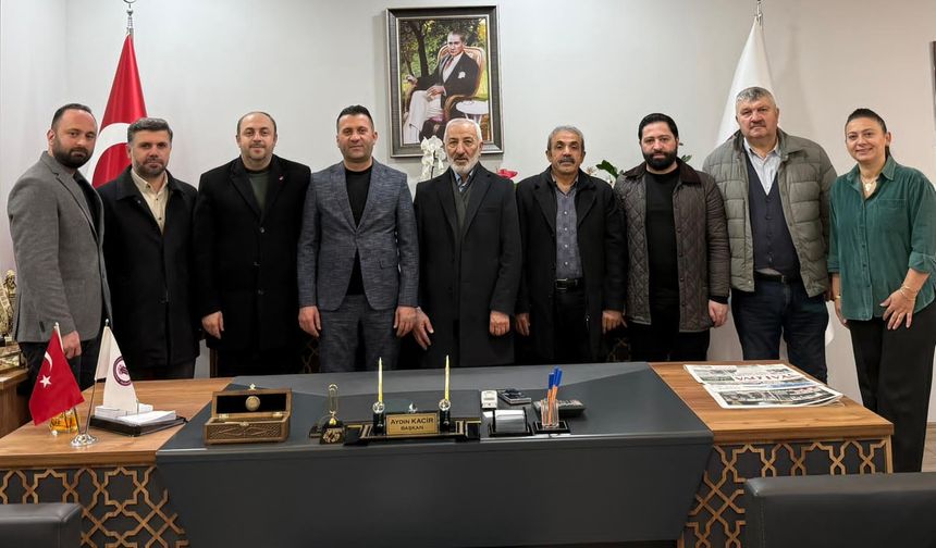 Saadet Partisi Yalova Teşkilatı’ndan Esnaf Odasına Ziyaret