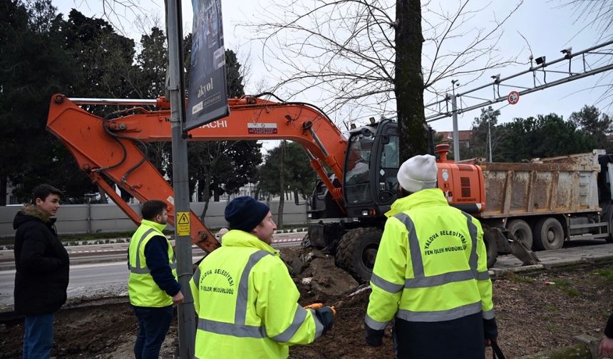 Yalova Şehir Girişinde 3 Şeritli Dönem