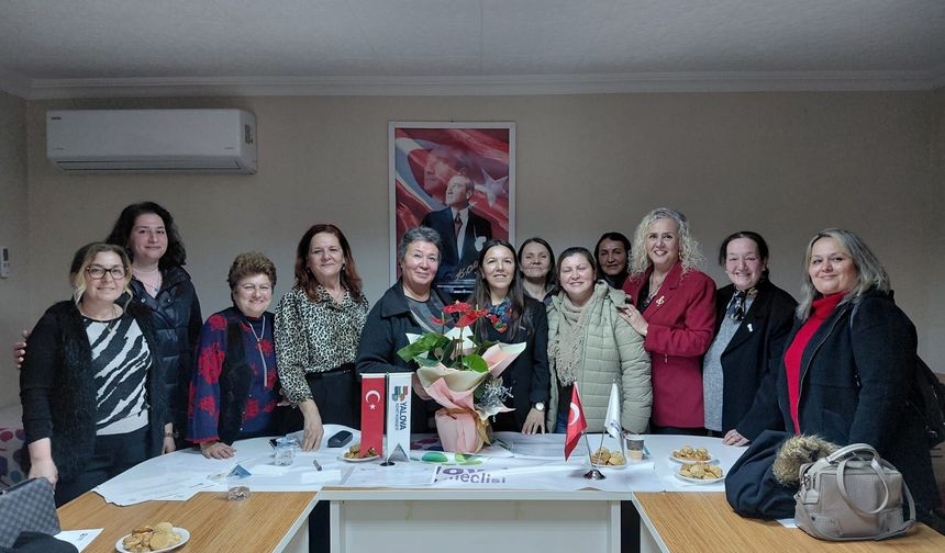 Subaşı’nda “Mutlu Olma Becerisi” Söyleşisine Yoğun İlgi