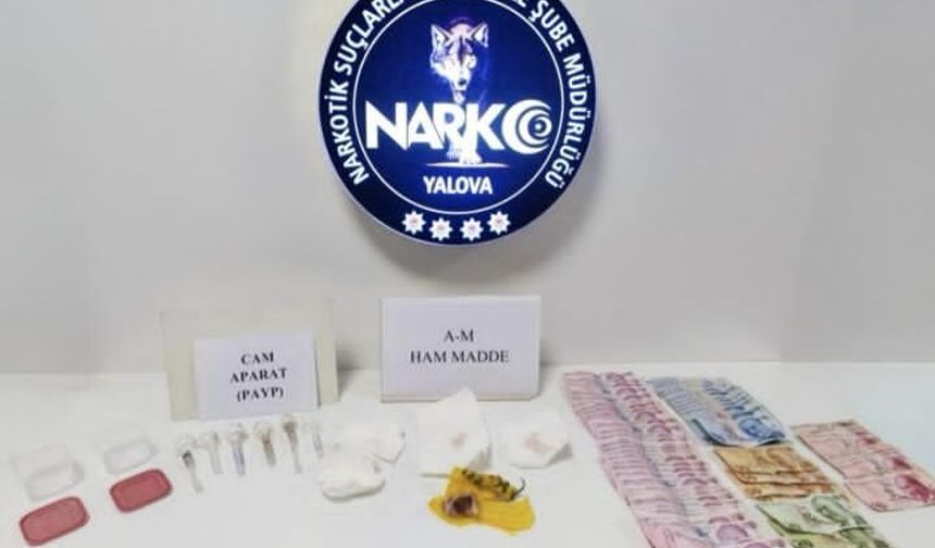 Yalova’da Narkotik Operasyonu: 3 Şüpheli Tutuklandı, Uyuşturucu ve 11 Bin TL Ele Geçirildi
