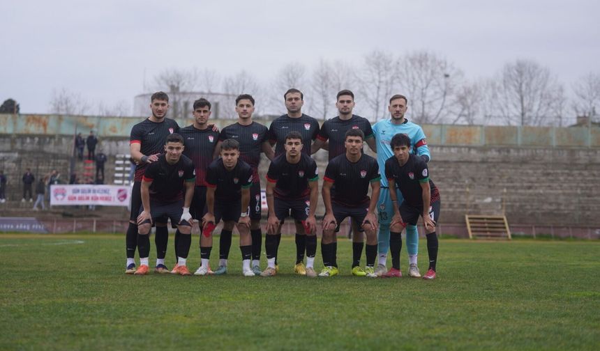 Yalova FK – Silivrispor Maçı 0-0 Bitti | Arda Yılmaz’dan Maç Sonu Açıklaması