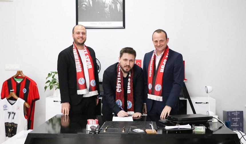 Çiftlikköy Belediyespor, Başantrenör Yaldırak ile Yola Devam Dedi