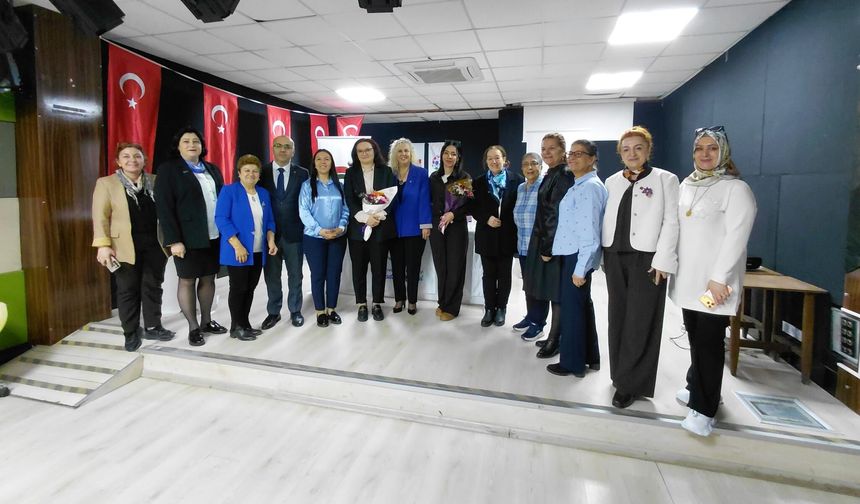 Yalova’da Otizm Farkındalık Söyleşisi: Sosyal Kabul ve Aile Temelli Yaklaşımlar Masaya Yatırıldı