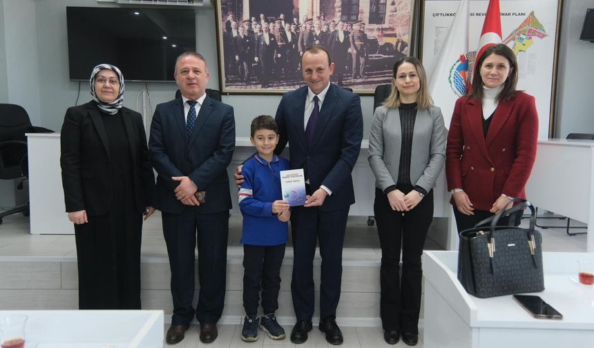 Başkan Adil Yele Öğrencilere Yerel Yönetimleri Anlattı