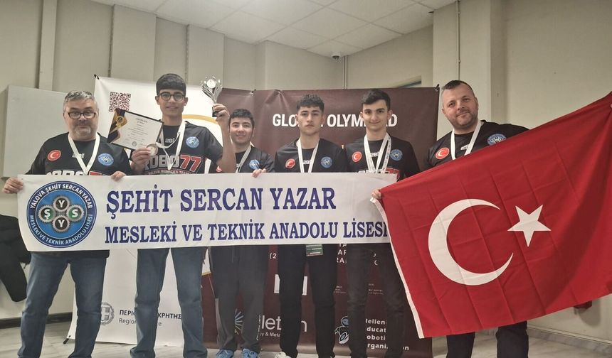 Yalovalı Öğrencilerden Uluslararası Robotik Yarışmasında Büyük Başarı