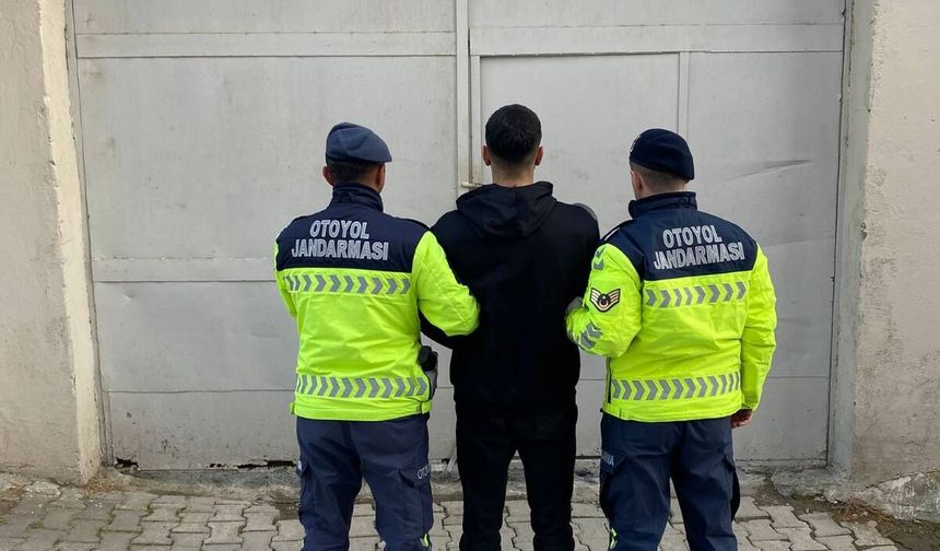 Yalova’da Uyuşturucu Operasyonu: 1,5 Kilogram Skunk Ele Geçirildi, Şüpheli Tutuklandı