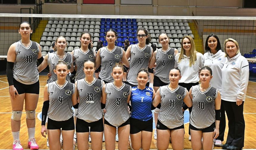 Çiftlikköy’ün Yıldız Kızları Türkiye Şampiyonası Yolunda Parkeye Çıkıyor