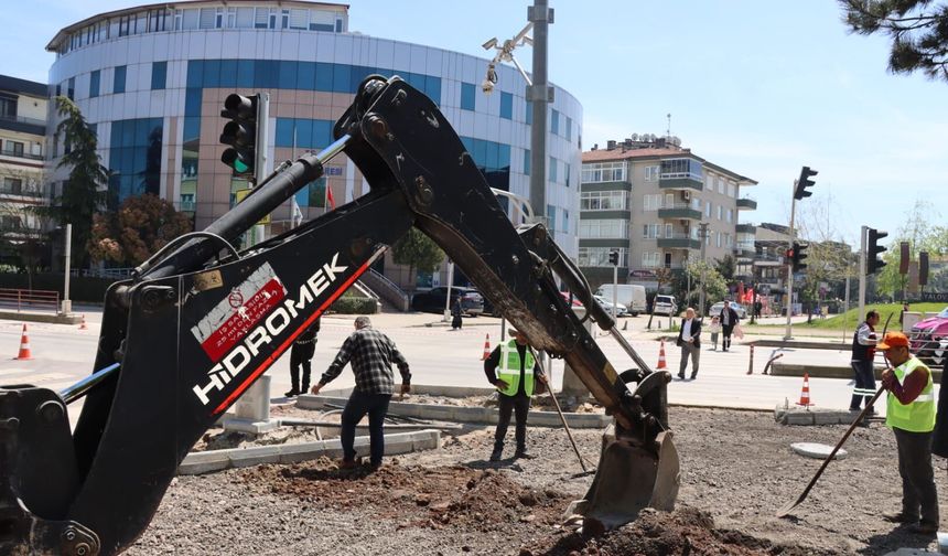 Trafik Rahatlayacak: Yalova’da Kritik Kavşakta Düzenleme Çalışması Başladı