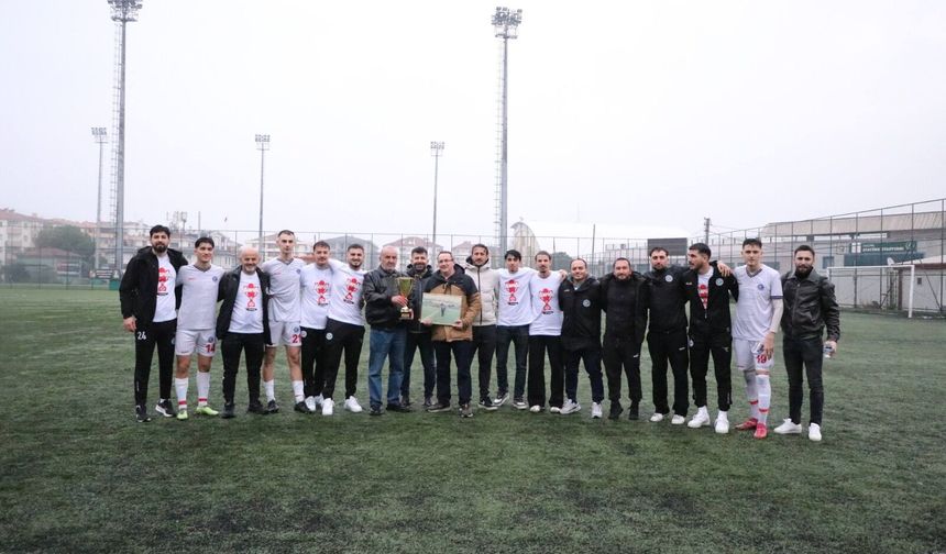 Erdinç Erkorkmaz’a yapılan ‘ahde vefa’ teşekkür aldı